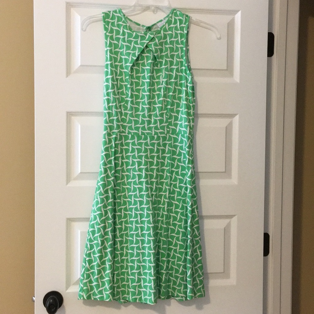 NWOT Green & White NY&CO Dress